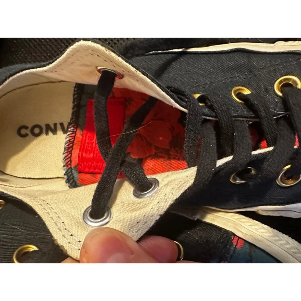 Converse Chuck Taylor Low Top Floral Black‎ Red Gold Eyelets Sneakers Size 6